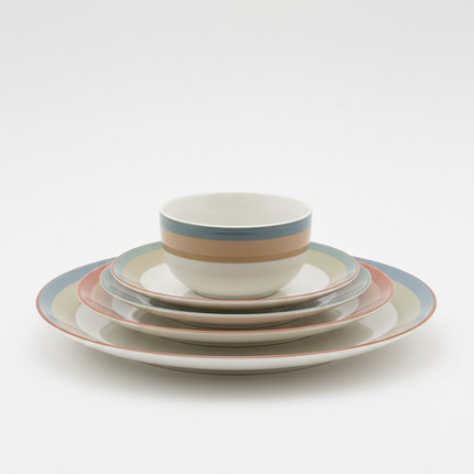 Porcelain Dinnerware Set with Subtle Rim