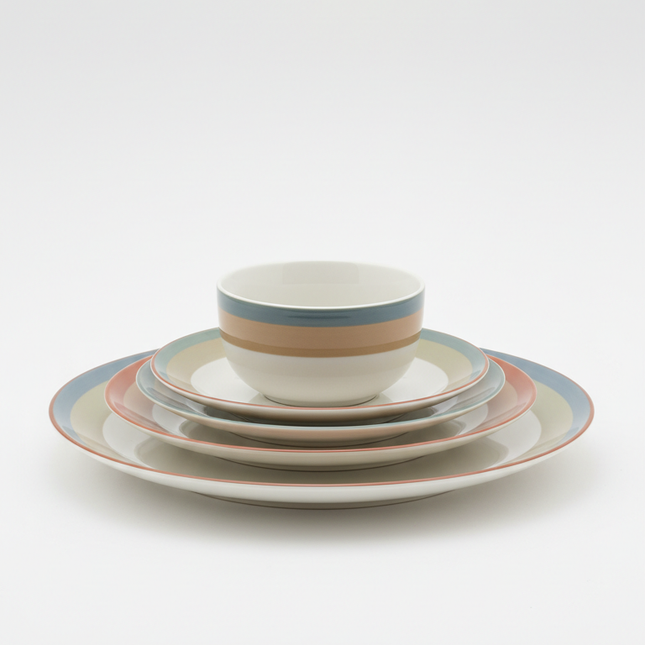 Porcelain Dinnerware Set with Subtle Rim